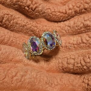 Dazzeling Womans Stretchy Bravelet